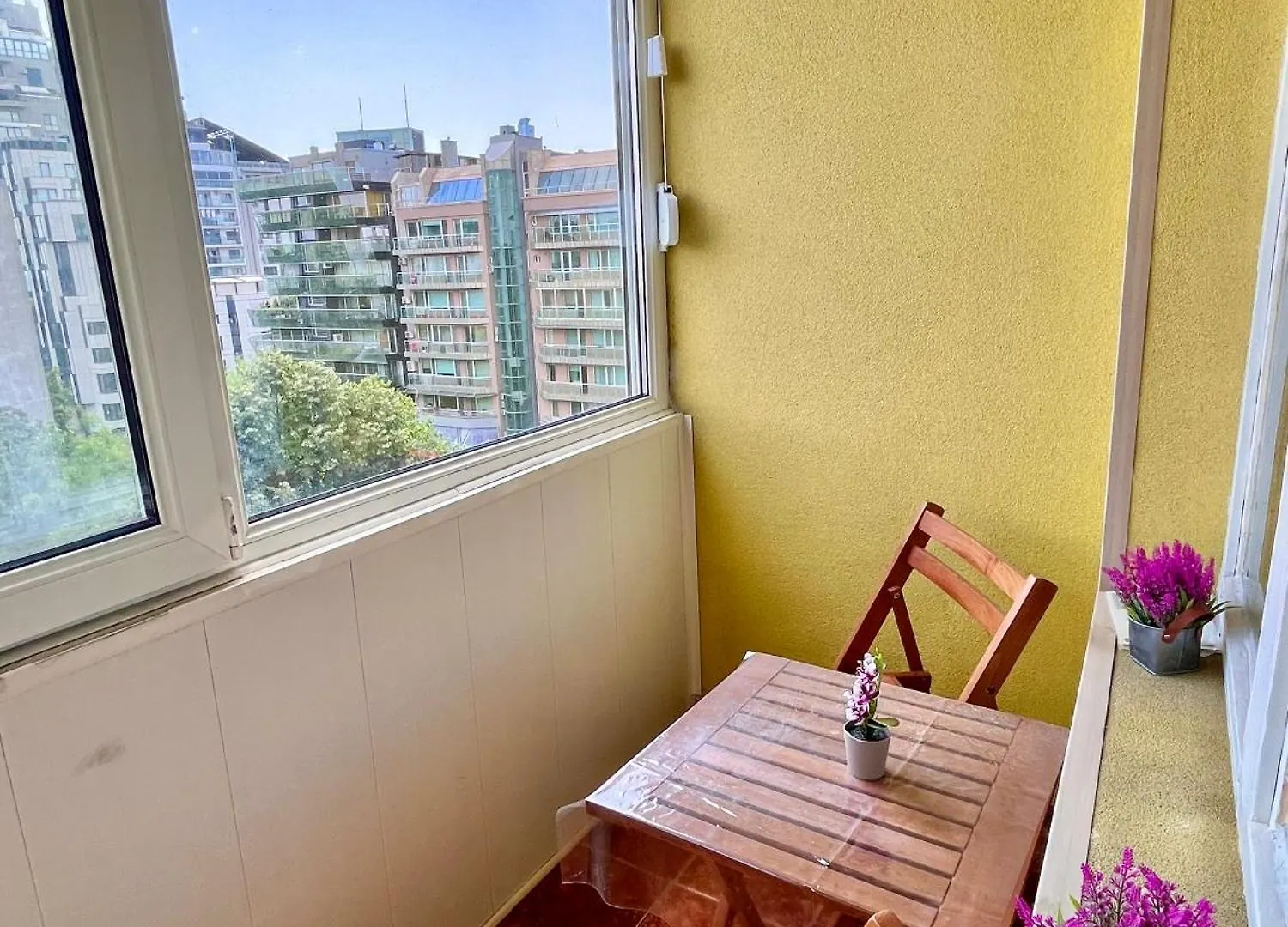 Тристаен Винтидж Апартамент Топ Локация Burgas City Apartment